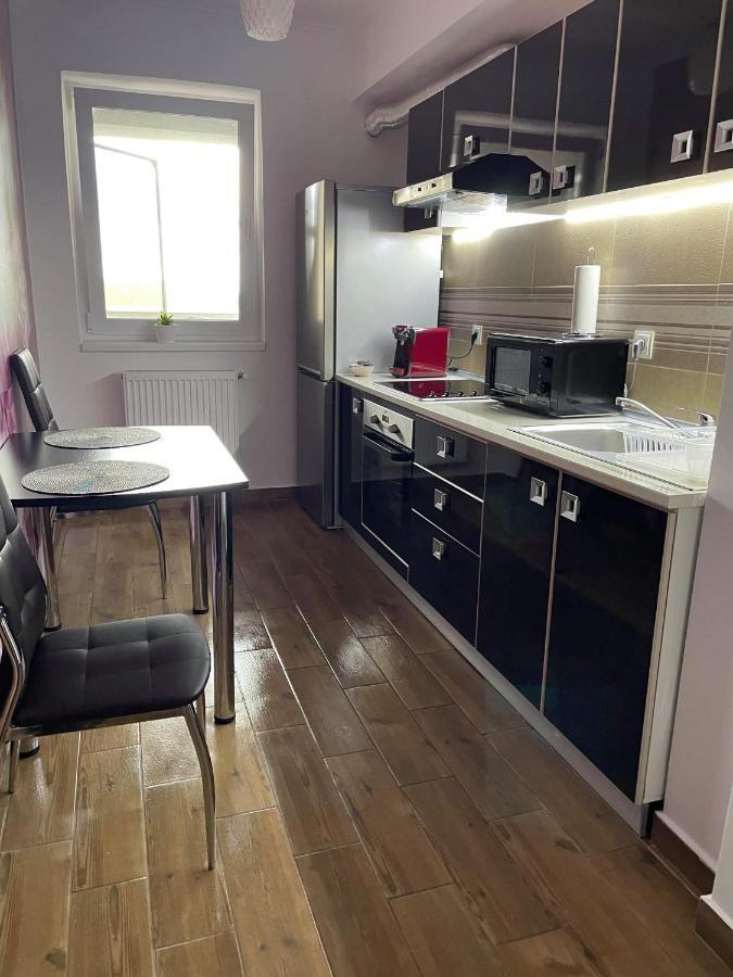 Apartament Studio Jadis 1 Oradea Luaran gambar