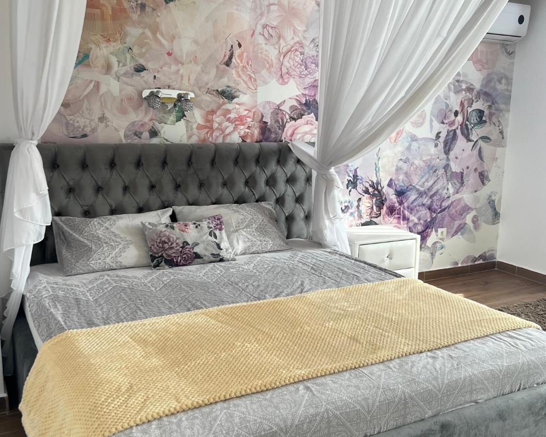 Apartament Studio Jadis 1 Oradea Luaran gambar