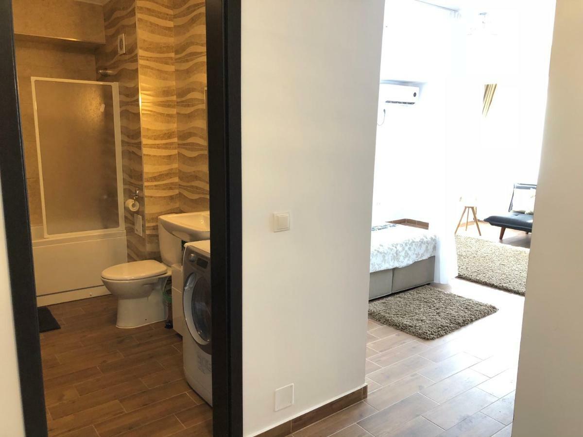 Apartament Studio Jadis 1 Oradea Luaran gambar
